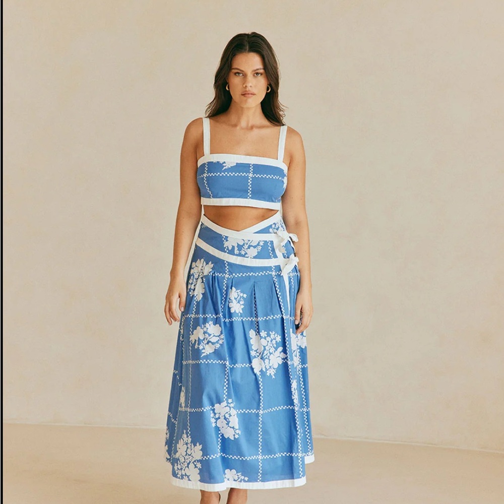 Sabo Estelle Top and Estelle Midi Skirt in the Check Flowers print